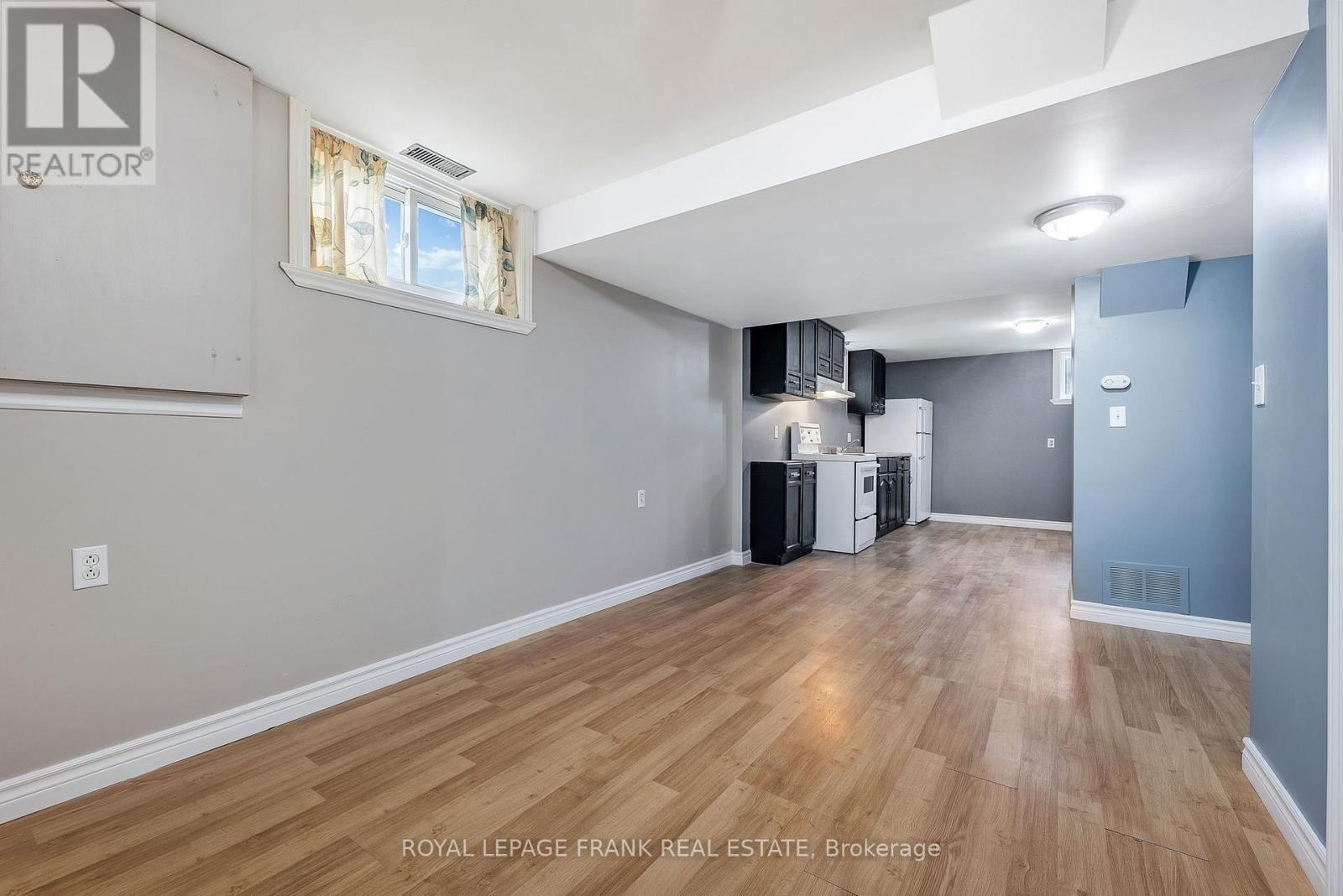 11 Mary Street E, Kawartha Lakes (Omemee), Ontario  K0L 2W0 - Photo 50 - X12514812