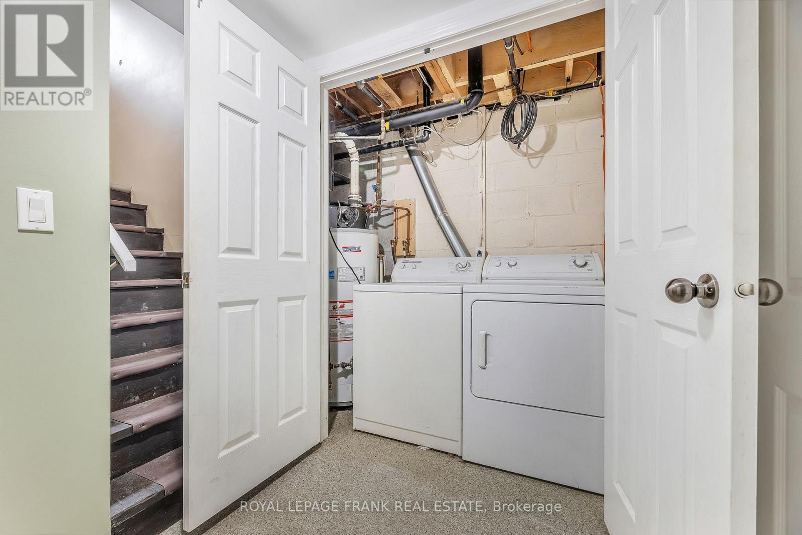 11 Mary Street E, Kawartha Lakes (Omemee), Ontario  K0L 2W0 - Photo 8 - X12514812