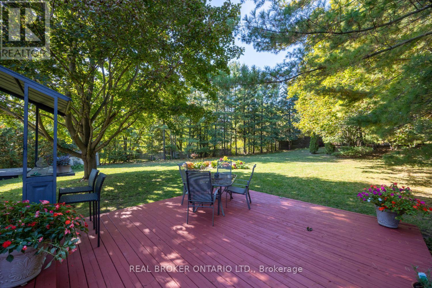 6 Andrew Court, Clarington (Newcastle), Ontario  L1B 1J5 - Photo 27 - E12516034