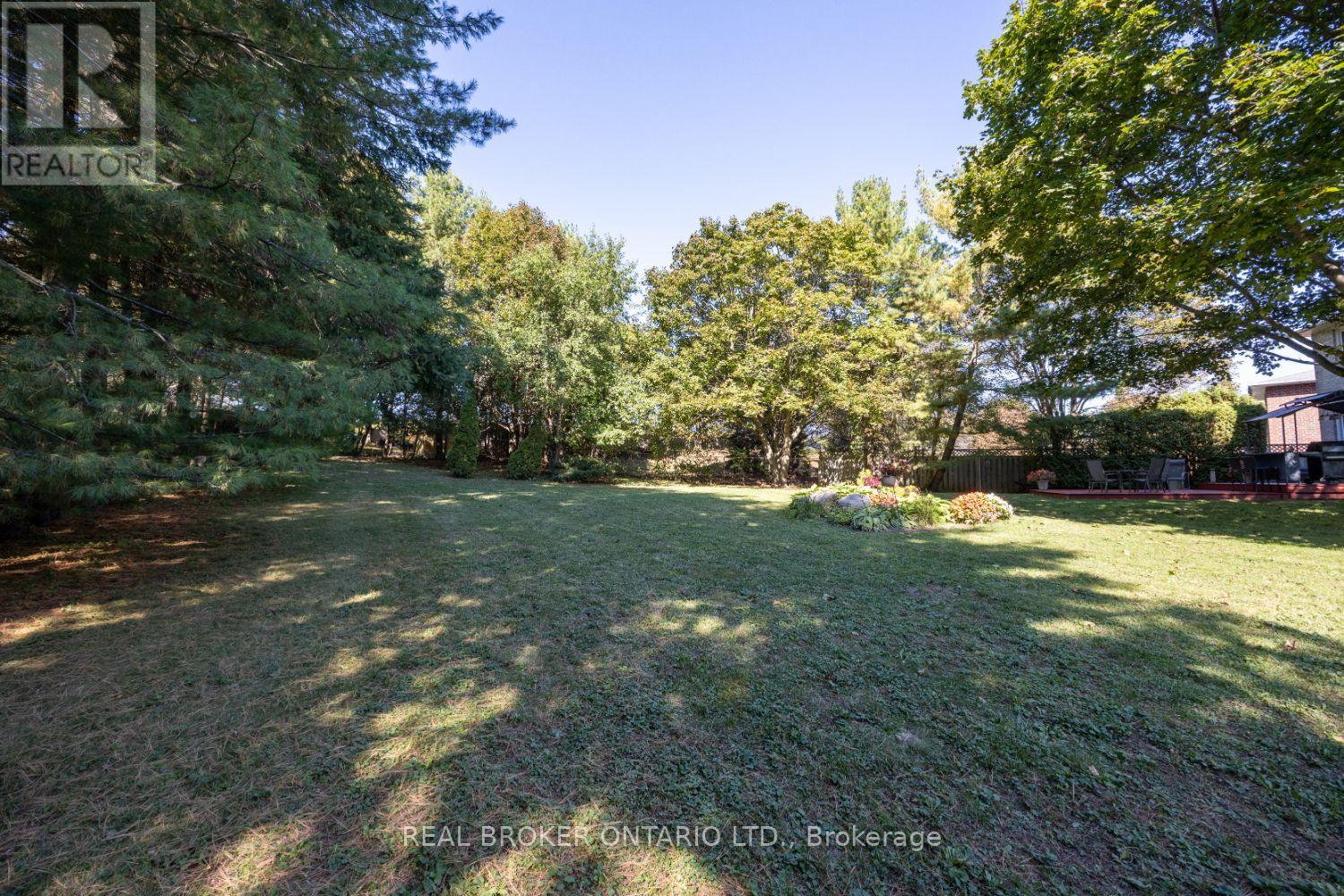 6 Andrew Court, Clarington (Newcastle), Ontario  L1B 1J5 - Photo 32 - E12516034