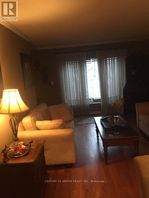 1205 Huntington Circle, Peterborough (Otonabee Ward 1), Ontario  K9K 2B8 - Photo 11 - X12516332