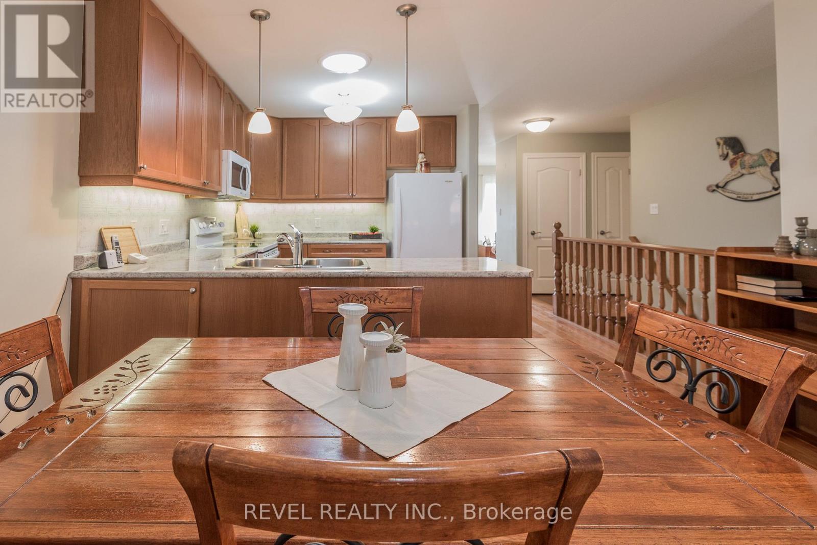 89 Laurent Boulevard, Kawartha Lakes (Lindsay), Ontario  K9V 0G9 - Photo 9 - X12516510