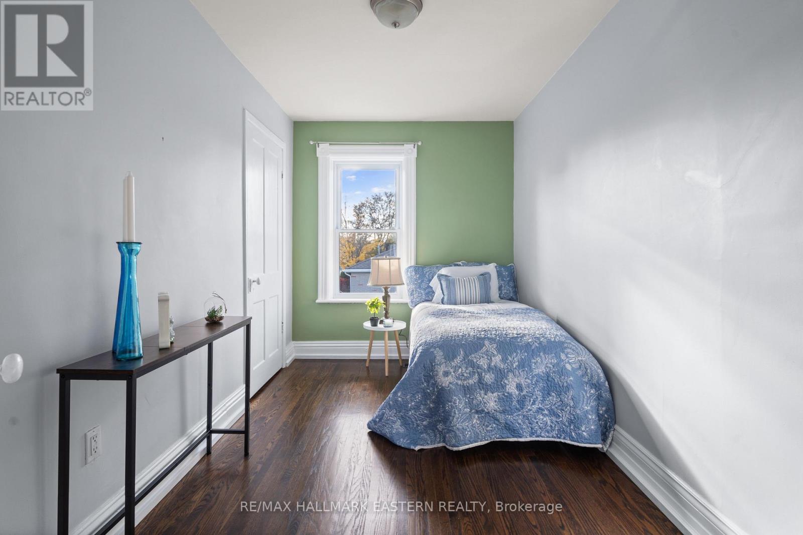 198 Hazlitt Street, Peterborough (Ashburnham Ward 4), Ontario  K9H 1L7 - Photo 21 - X12516516