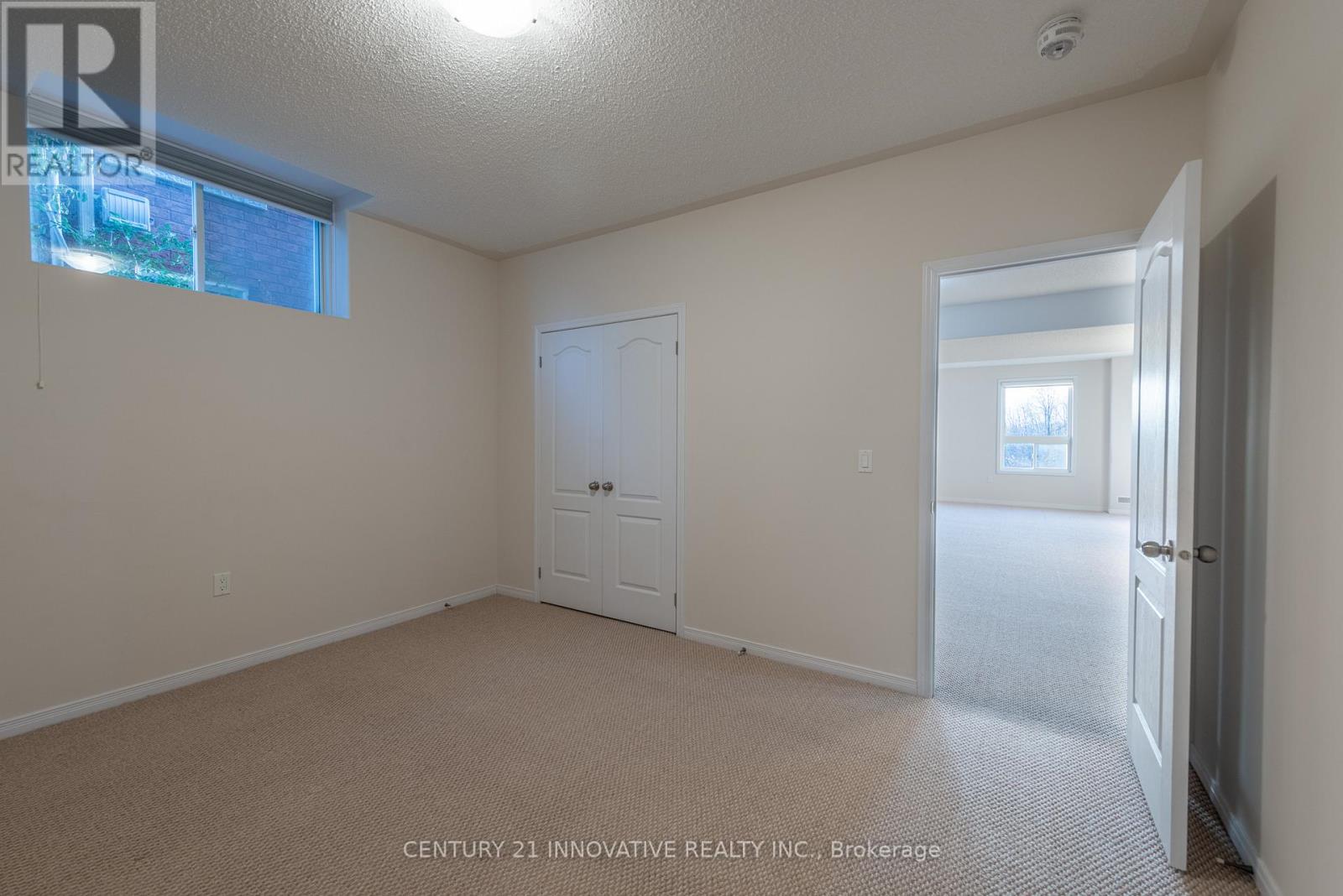 941 Avery Avenue, Peterborough (Monaghan Ward 2), Ontario  K9J 0G9 - Photo 27 - X12516140