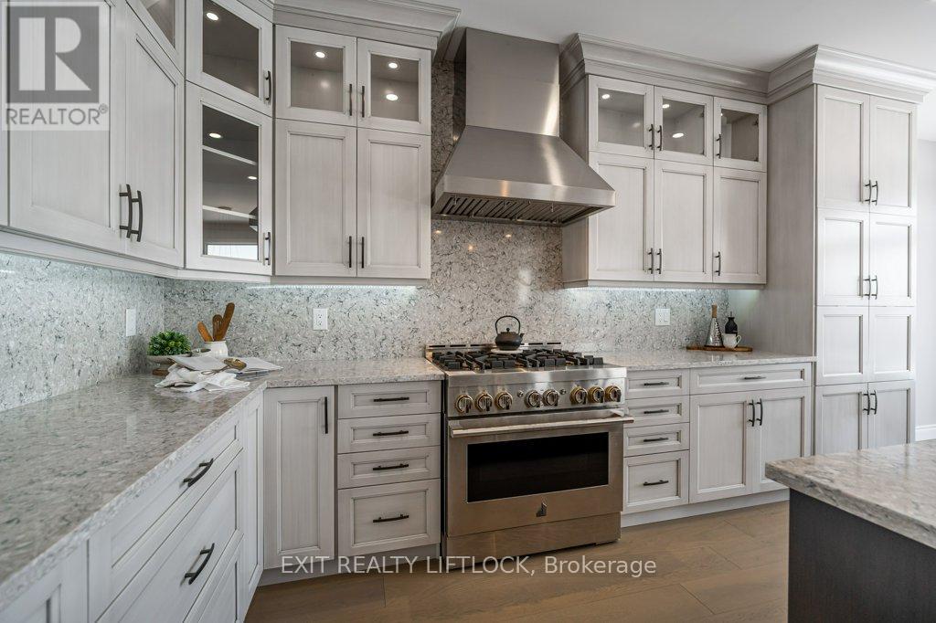 802 Steinberg Court, Peterborough (Monaghan Ward 2), Ontario  K9K 0H7 - Photo 13 - X12516742