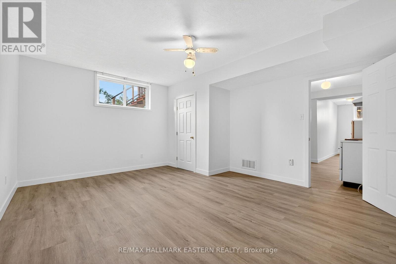 676 Towerhill Road, Peterborough (Northcrest Ward 5), Ontario  K9K 2N2 - Photo 37 - X12516766