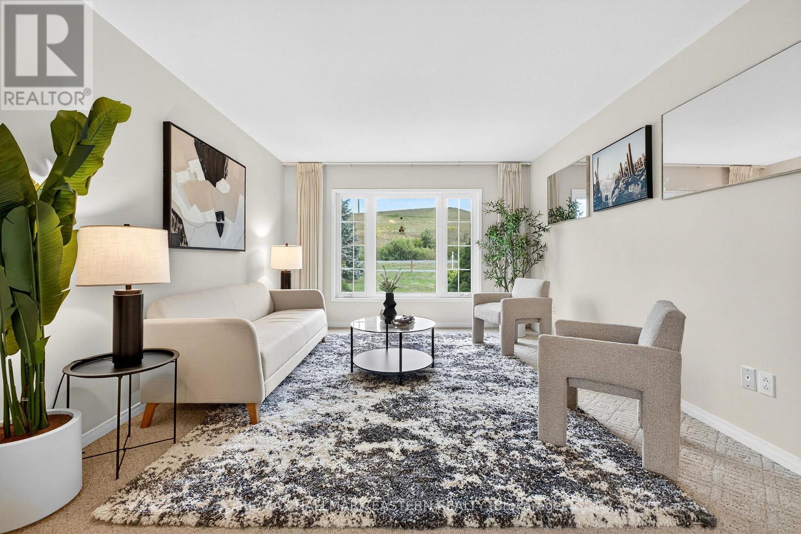 676 Towerhill Road, Peterborough (Northcrest Ward 5), Ontario  K9K 2N2 - Photo 7 - X12516766