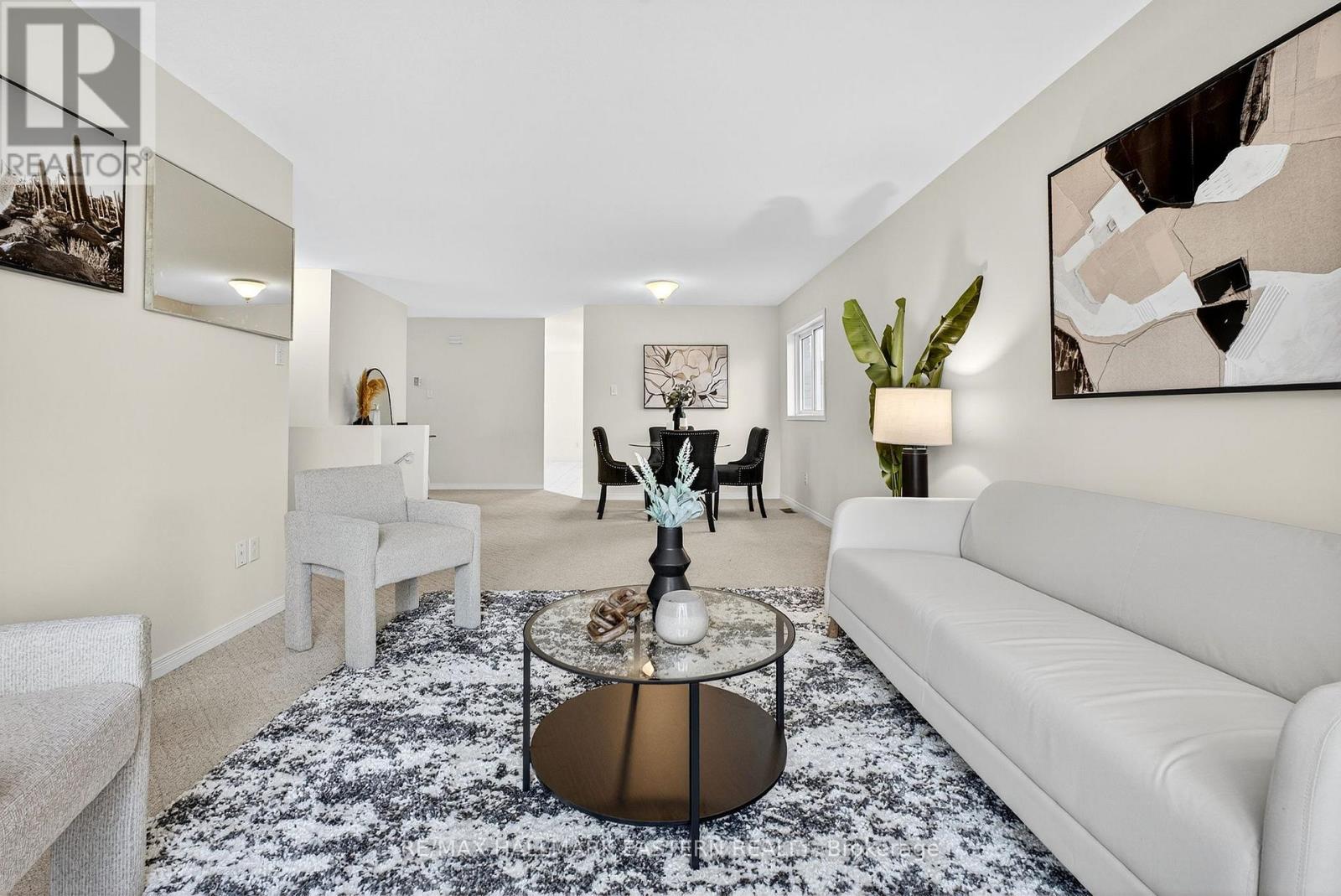 676 Towerhill Road, Peterborough (Northcrest Ward 5), Ontario  K9K 2N2 - Photo 8 - X12516766