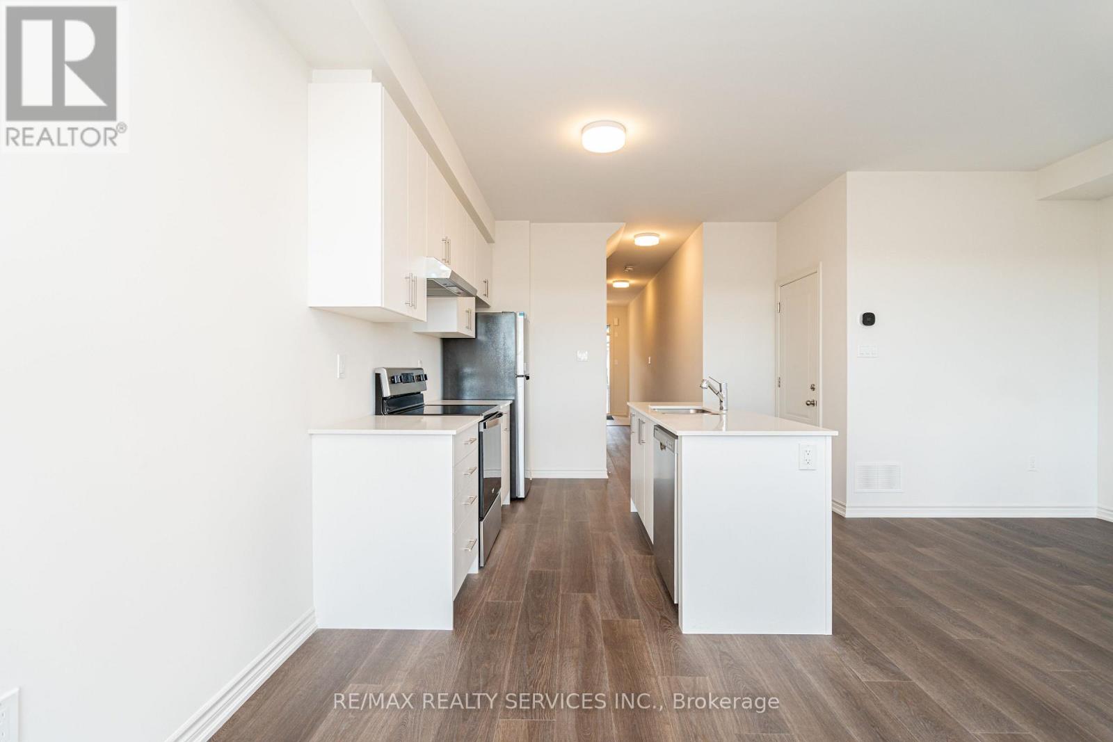 123 Sanderson Drive, Kawartha Lakes (Lindsay), Ontario  K9V 0T2 - Photo 17 - X12516616