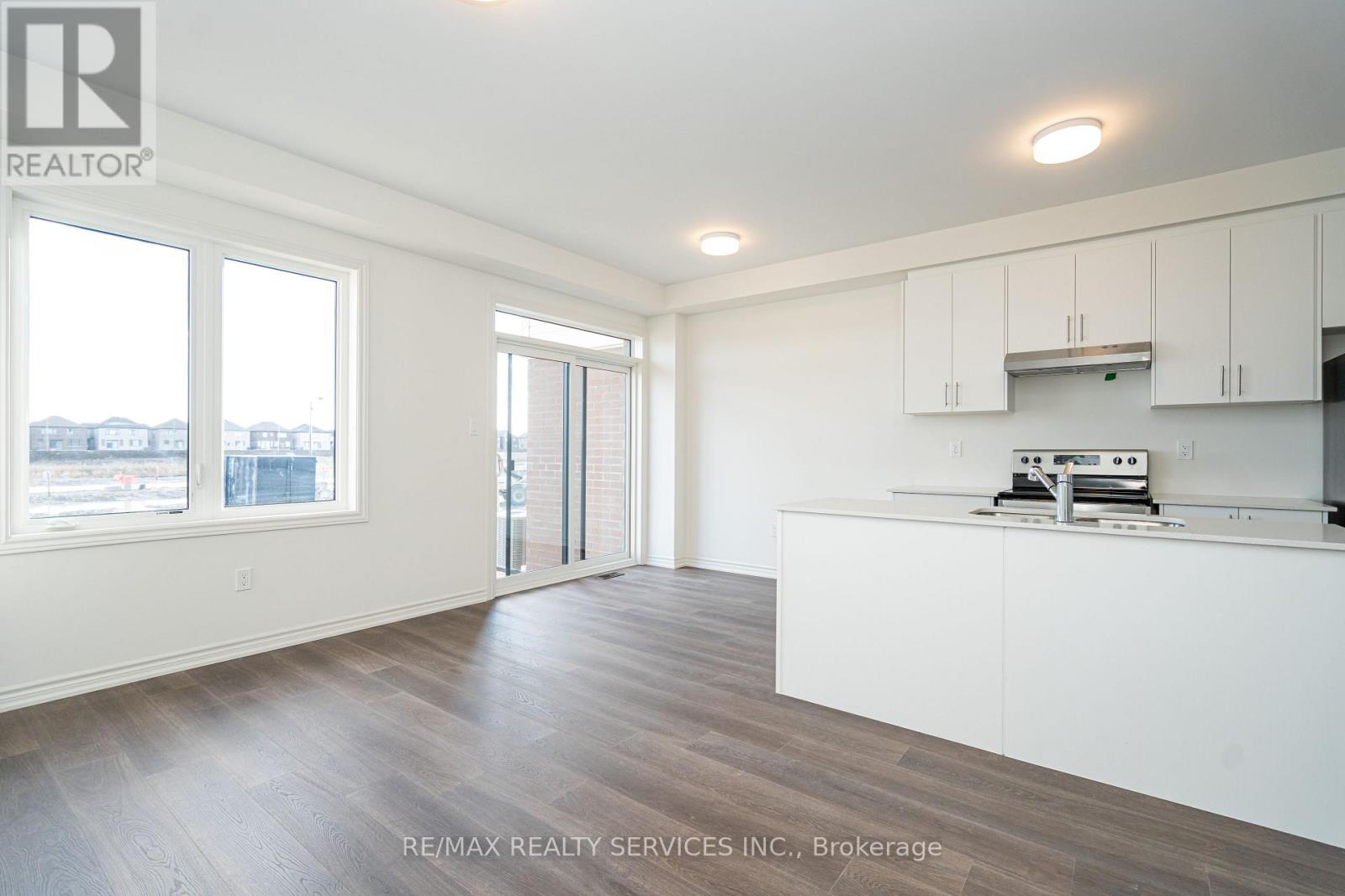 123 Sanderson Drive, Kawartha Lakes (Lindsay), Ontario  K9V 0T2 - Photo 20 - X12516616