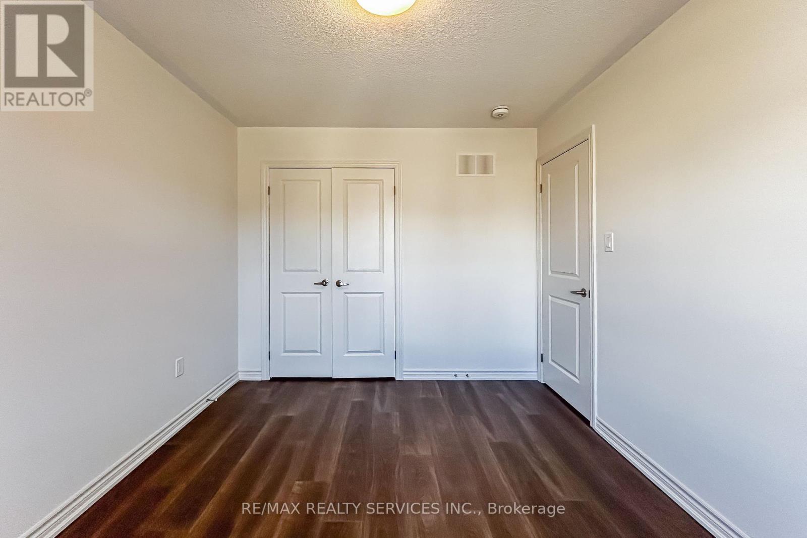 123 Sanderson Drive, Kawartha Lakes (Lindsay), Ontario  K9V 0T2 - Photo 37 - X12516616