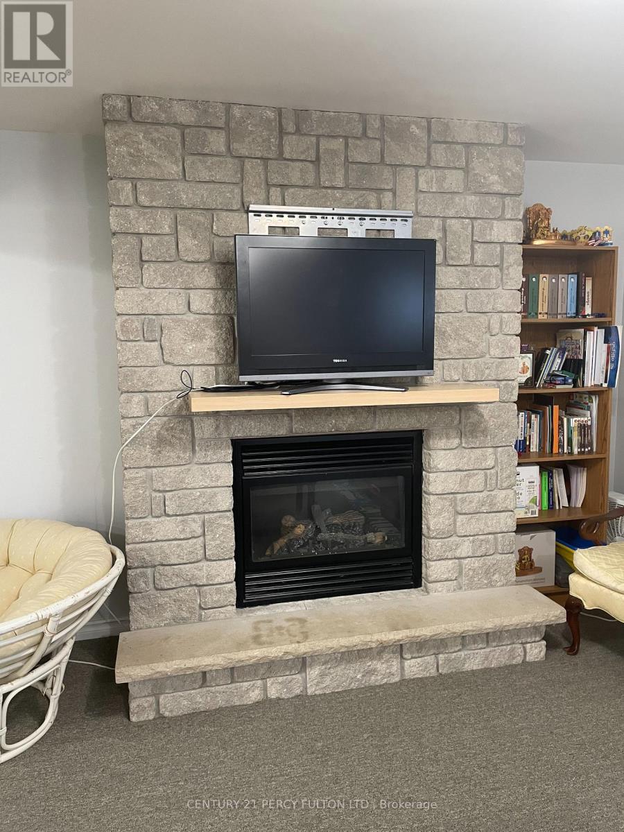 181 Parcells Crescent, Peterborough (Otonabee Ward 1), Ontario  K9K 2P2 - Photo 16 - X12516870