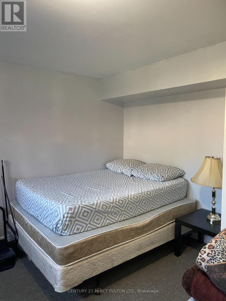 181 Parcells Crescent, Peterborough (Otonabee Ward 1), Ontario  K9K 2P2 - Photo 18 - X12516870