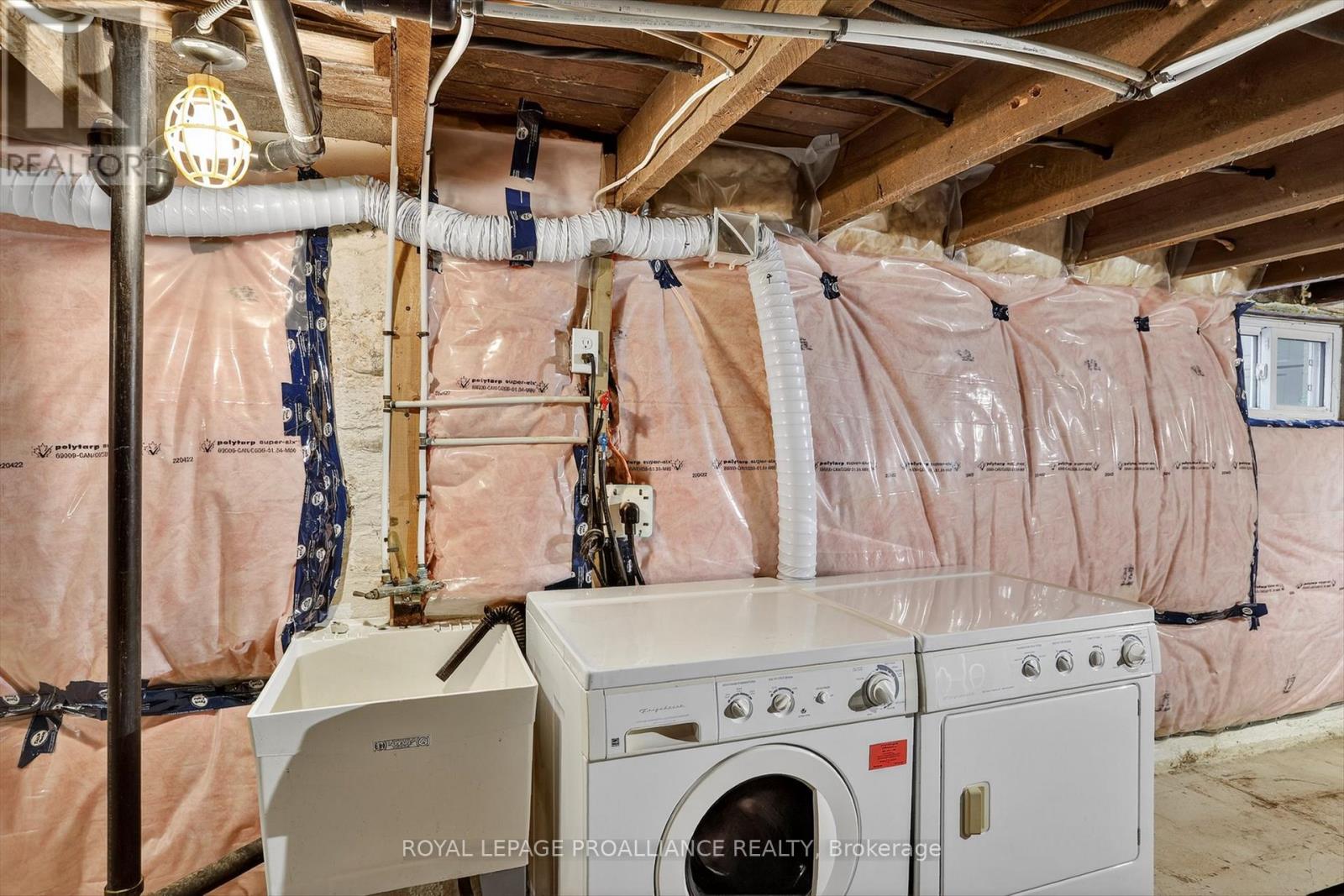 410 Dublin Street, Peterborough (Town Ward 3), Ontario  K9H 3C9 - Photo 25 - X12517246