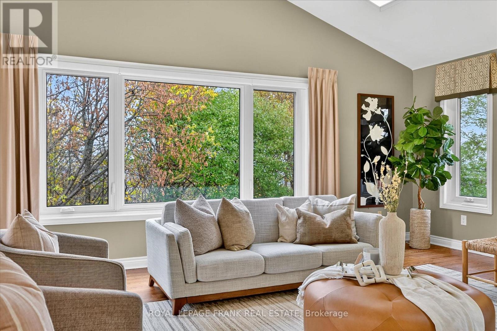 1162 Summit Drive, Peterborough (Otonabee Ward 1), Ontario  K9J 8A7 - Photo 17 - X12517392