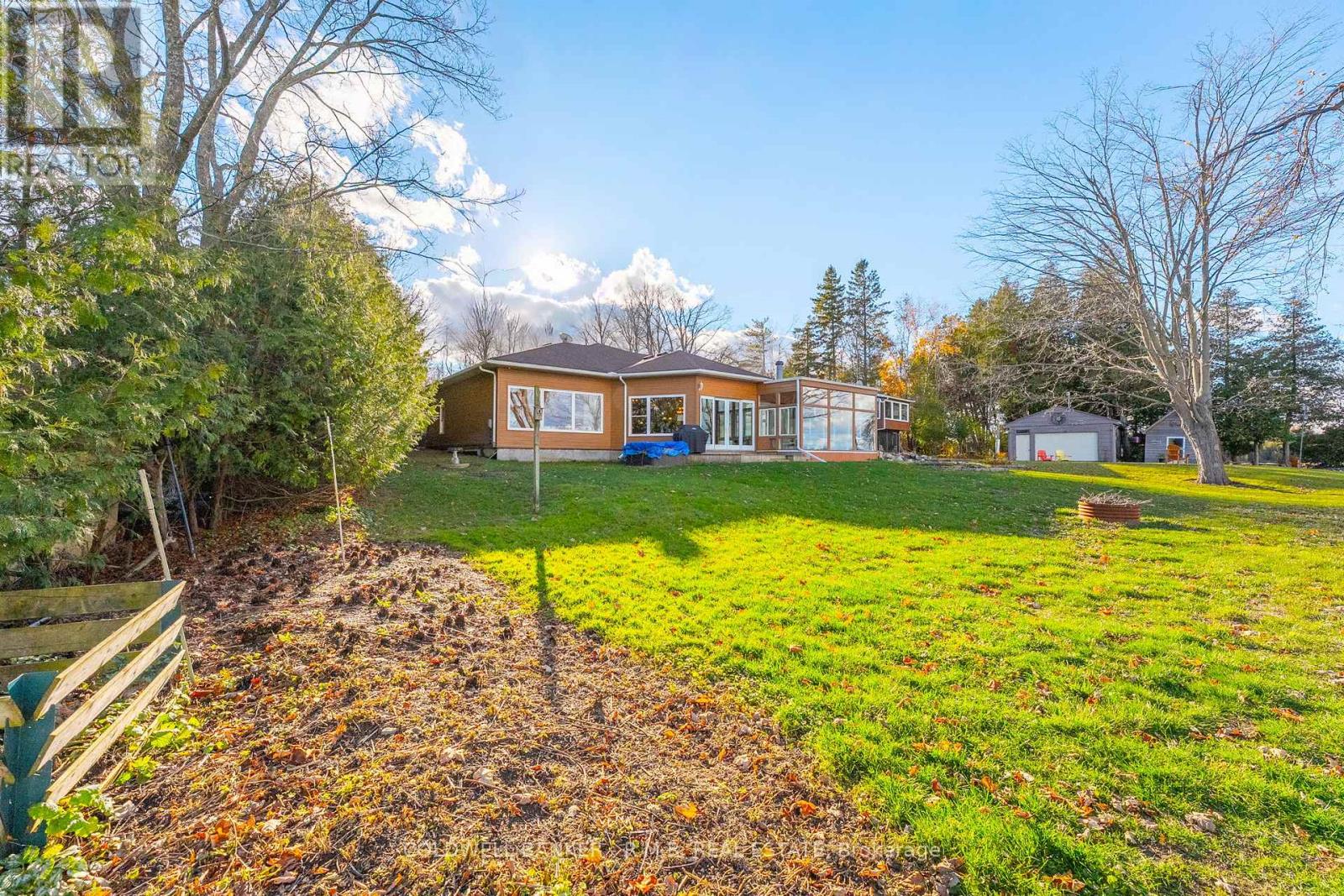 74 Butternut Drive, Kawartha Lakes (Fenelon), Ontario  K9V 4R1 - Photo 10 - X12518886