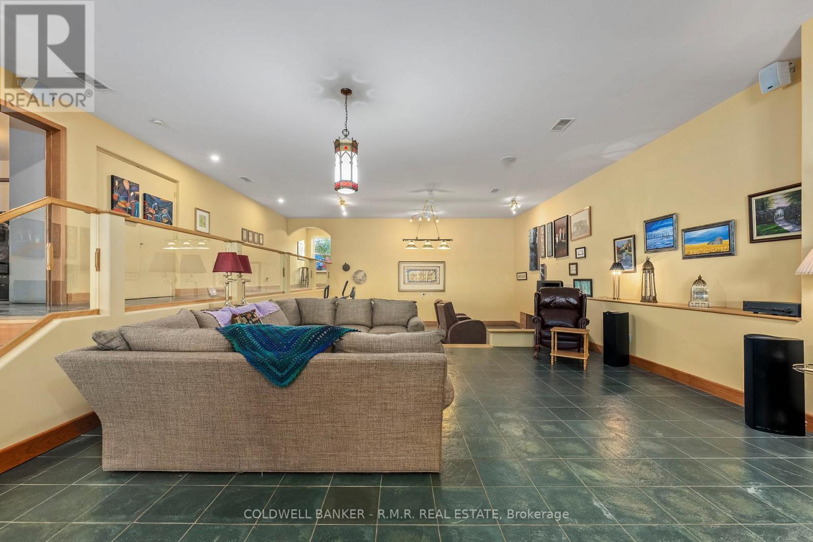 74 Butternut Drive, Kawartha Lakes (Fenelon), Ontario  K9V 4R1 - Photo 21 - X12518886