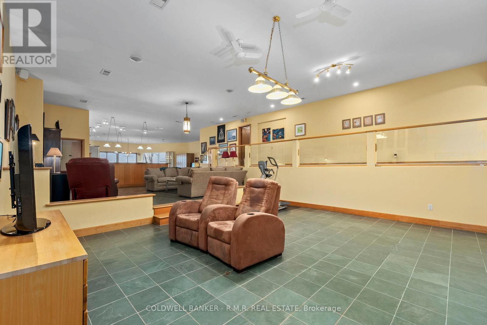 74 Butternut Drive, Kawartha Lakes (Fenelon), Ontario  K9V 4R1 - Photo 25 - X12518886