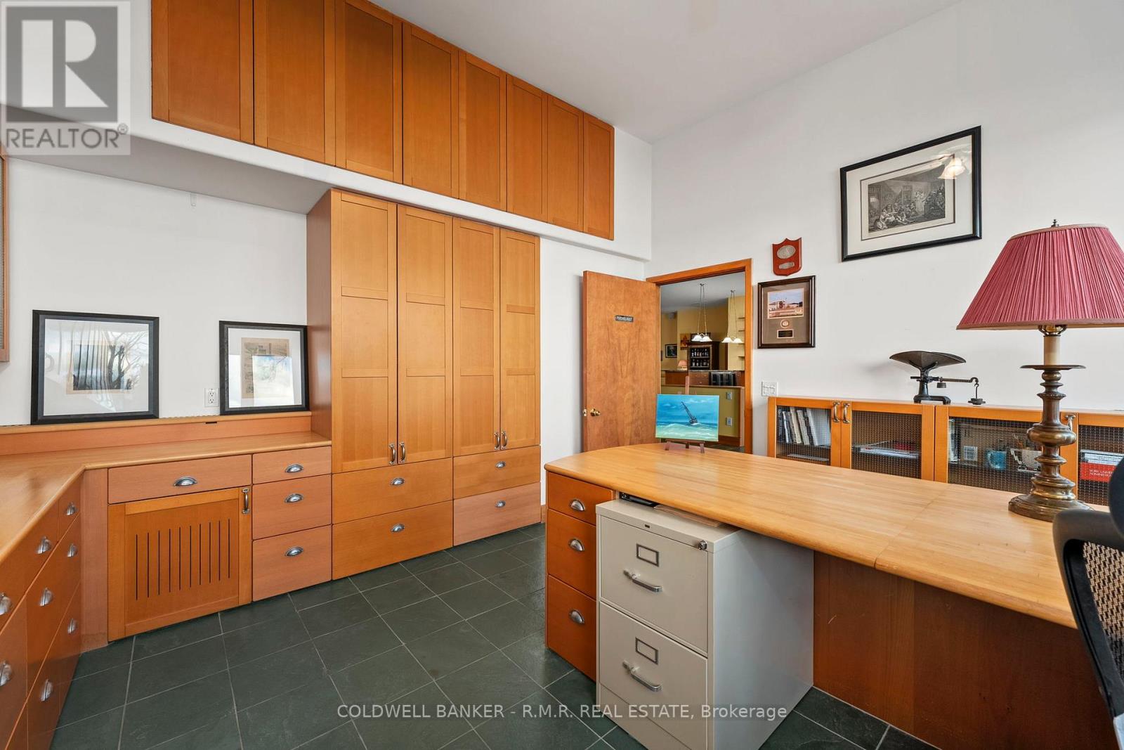 74 Butternut Drive, Kawartha Lakes (Fenelon), Ontario  K9V 4R1 - Photo 36 - X12518886