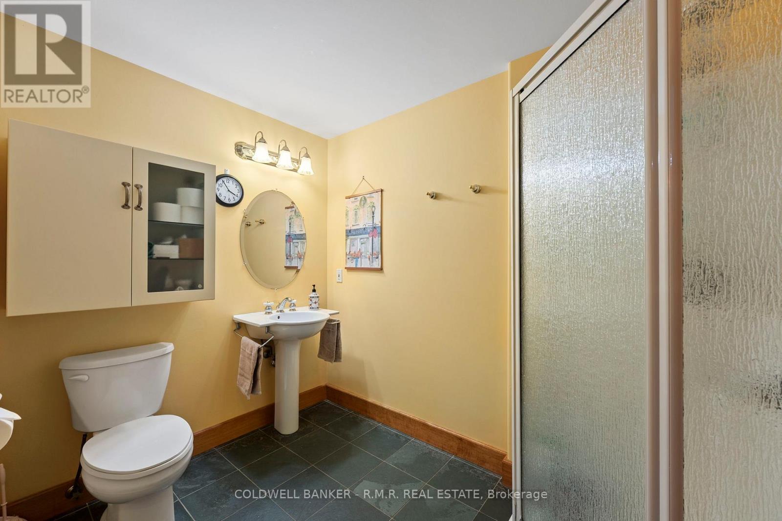 74 Butternut Drive, Kawartha Lakes (Fenelon), Ontario  K9V 4R1 - Photo 42 - X12518886