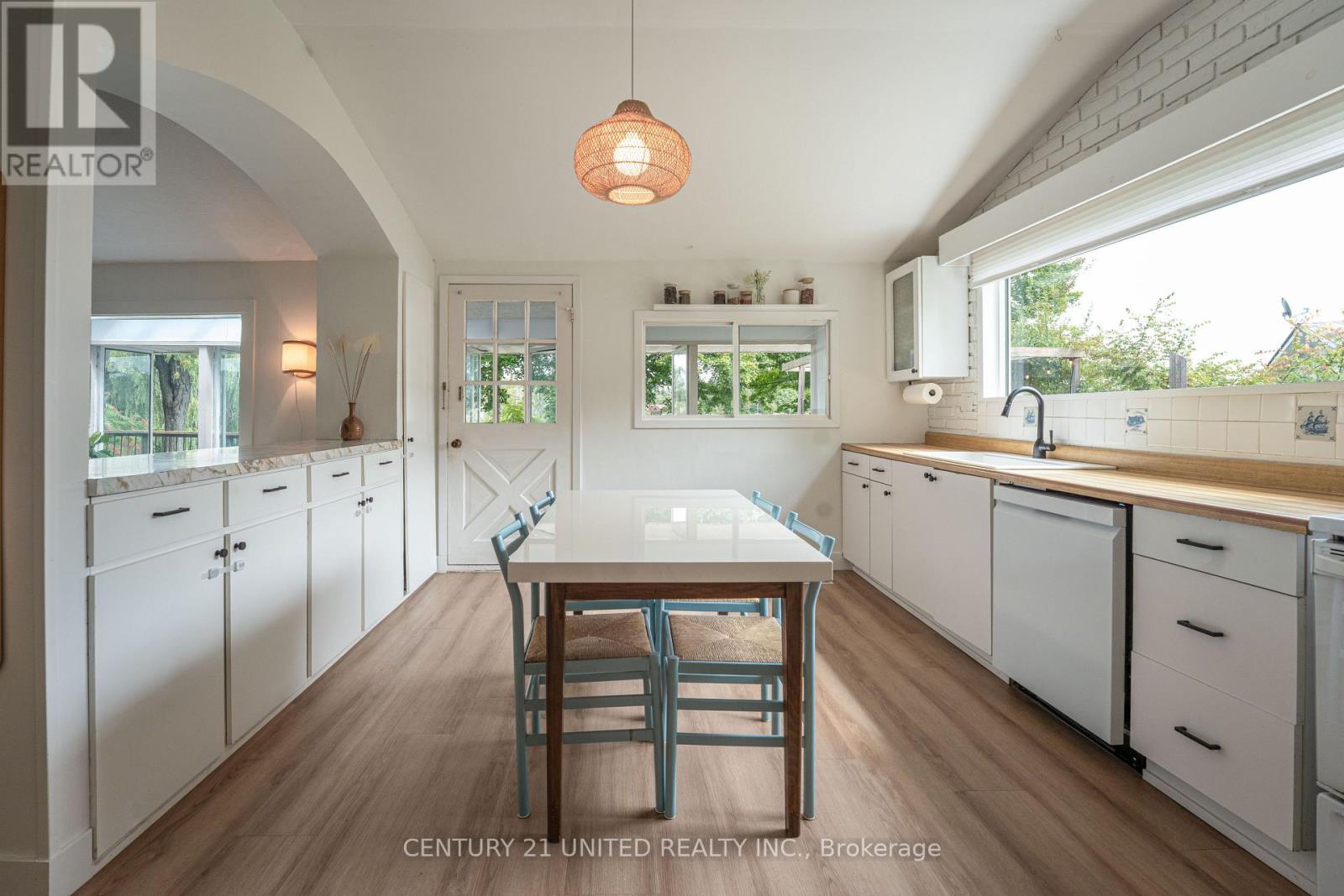 1105 Primrose Lane, Selwyn, Ontario  K9J 6X5 - Photo 6 - X12519040