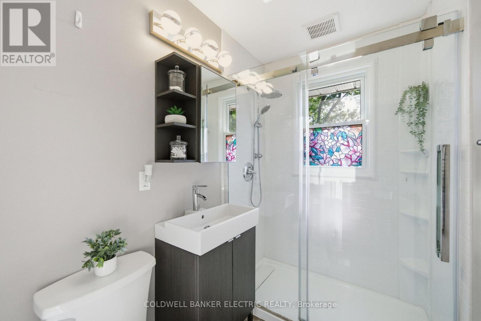 193 Benson Avenue, Peterborough (Northcrest Ward 5), Ontario  K9H 5Y6 - Photo 21 - X12519128