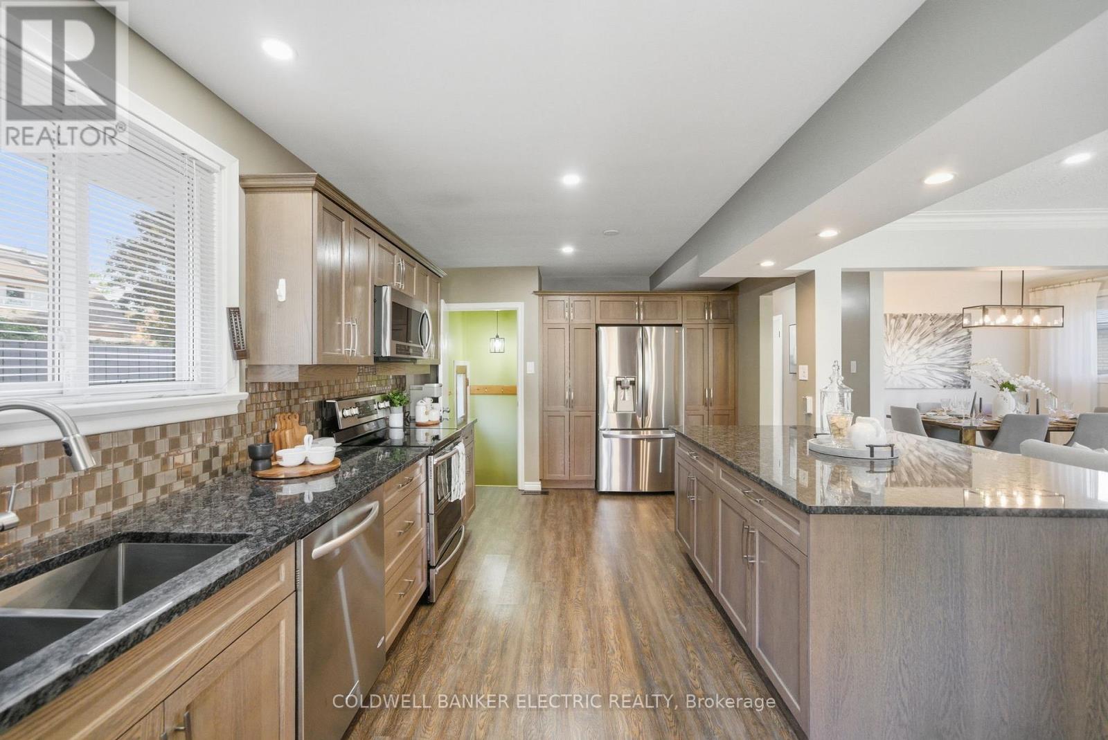 193 Benson Avenue, Peterborough (Northcrest Ward 5), Ontario  K9H 5Y6 - Photo 9 - X12519128