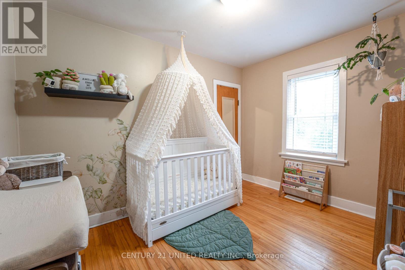 273 Bennet Street, Peterborough (Northcrest Ward 5), Ontario  K9H 5B8 - Photo 12 - X12519194