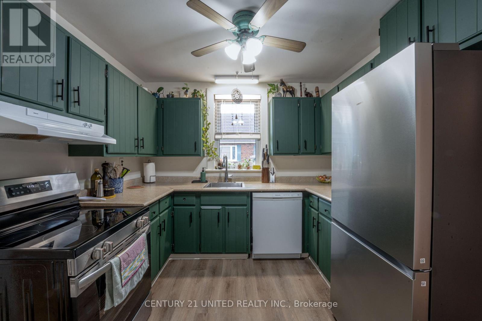 273 Bennet Street, Peterborough (Northcrest Ward 5), Ontario  K9H 5B8 - Photo 9 - X12519194