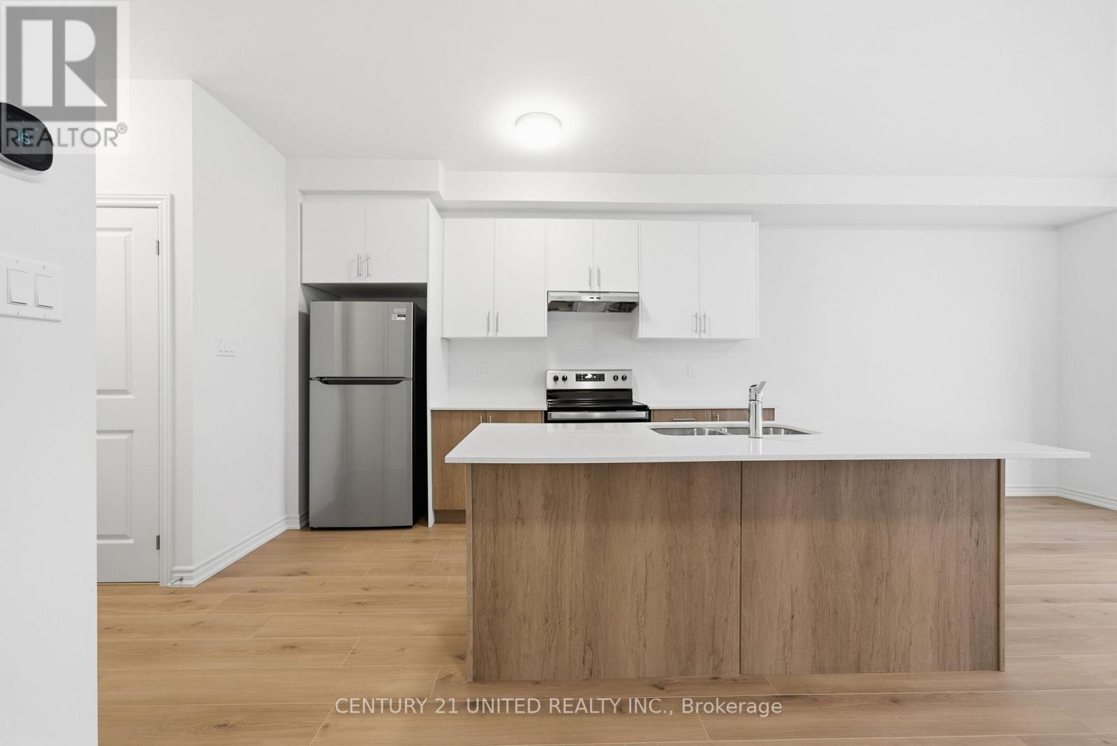 129 Sanderson Drive, Kawartha Lakes (Lindsay), Ontario  K9V 0S7 - Photo 10 - X12519438