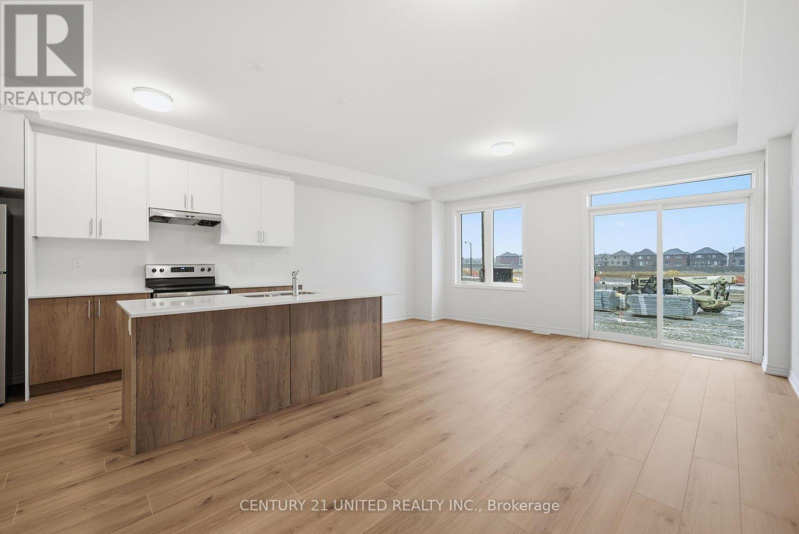 129 Sanderson Drive, Kawartha Lakes (Lindsay), Ontario  K9V 0S7 - Photo 14 - X12519438