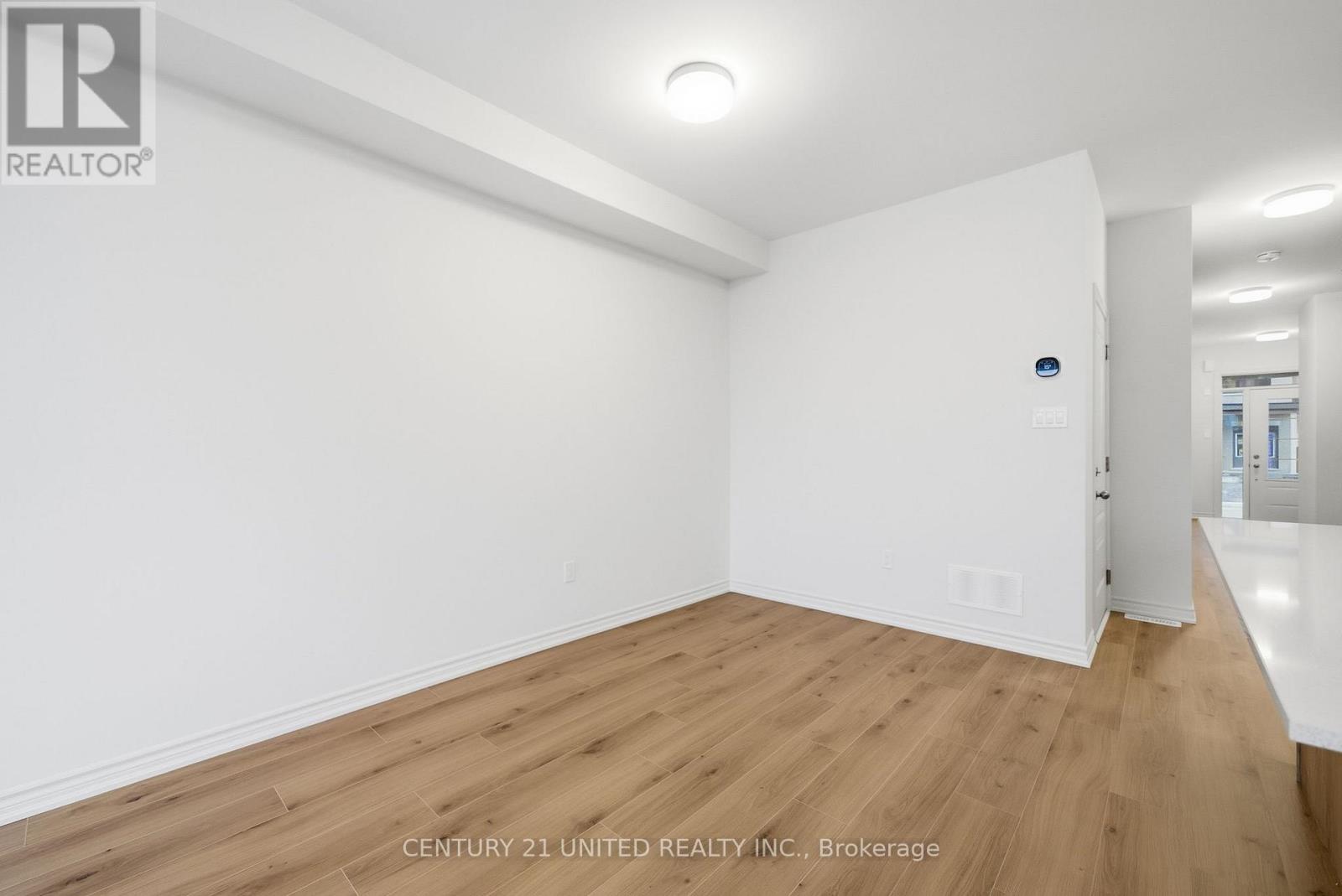 129 Sanderson Drive, Kawartha Lakes (Lindsay), Ontario  K9V 0S7 - Photo 15 - X12519438