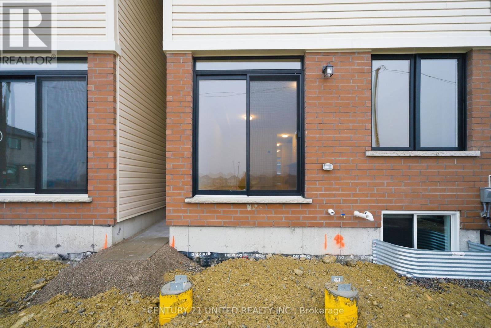 129 Sanderson Drive, Kawartha Lakes (Lindsay), Ontario  K9V 0S7 - Photo 50 - X12519438