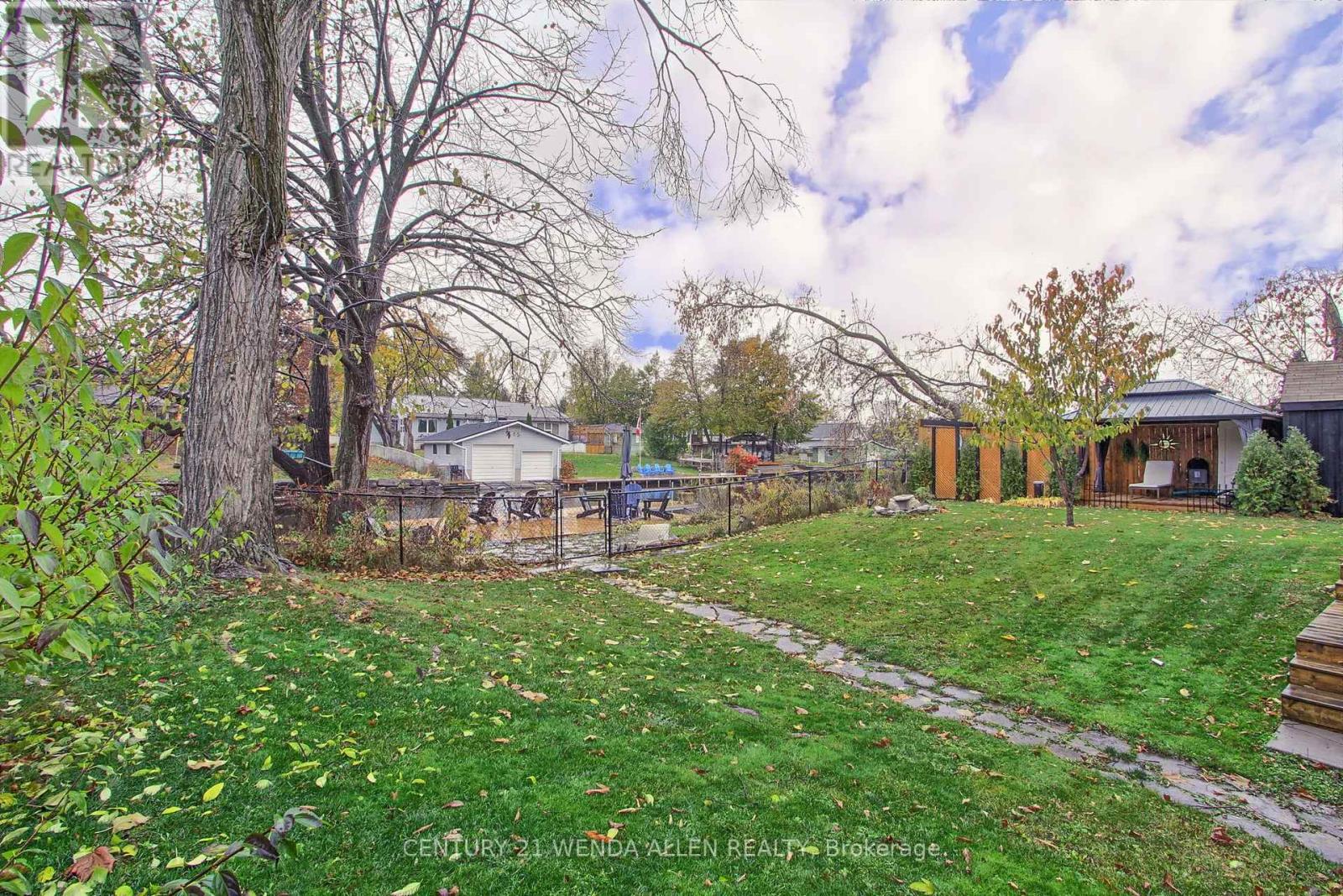 24 Maple Grove Road, Kawartha Lakes (Fenelon), Ontario  K9V 4R6 - Photo 41 - X12519188