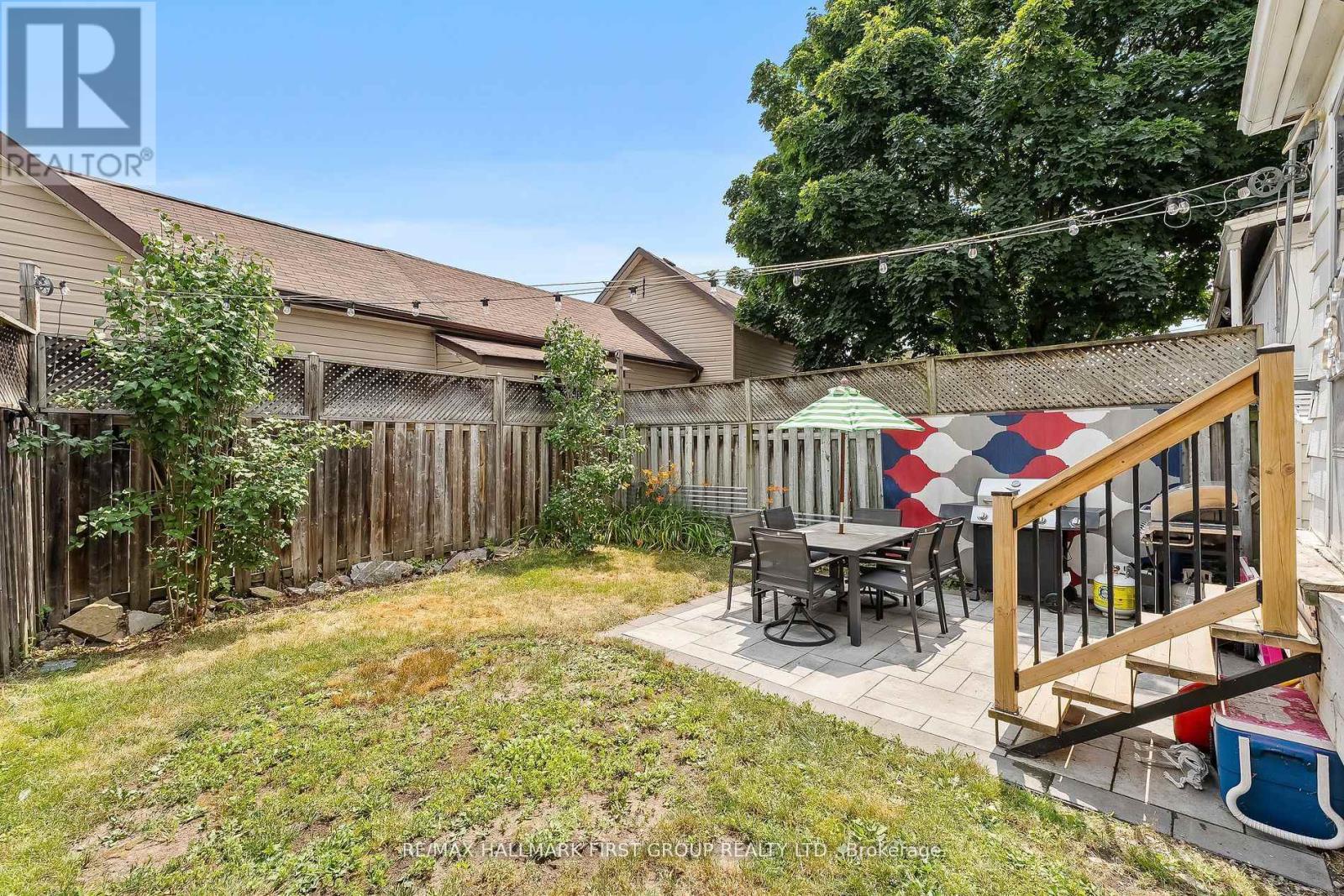 168 Adeline Street, Peterborough (Town Ward 3), Ontario  K9J 5E3 - Photo 36 - X12519618