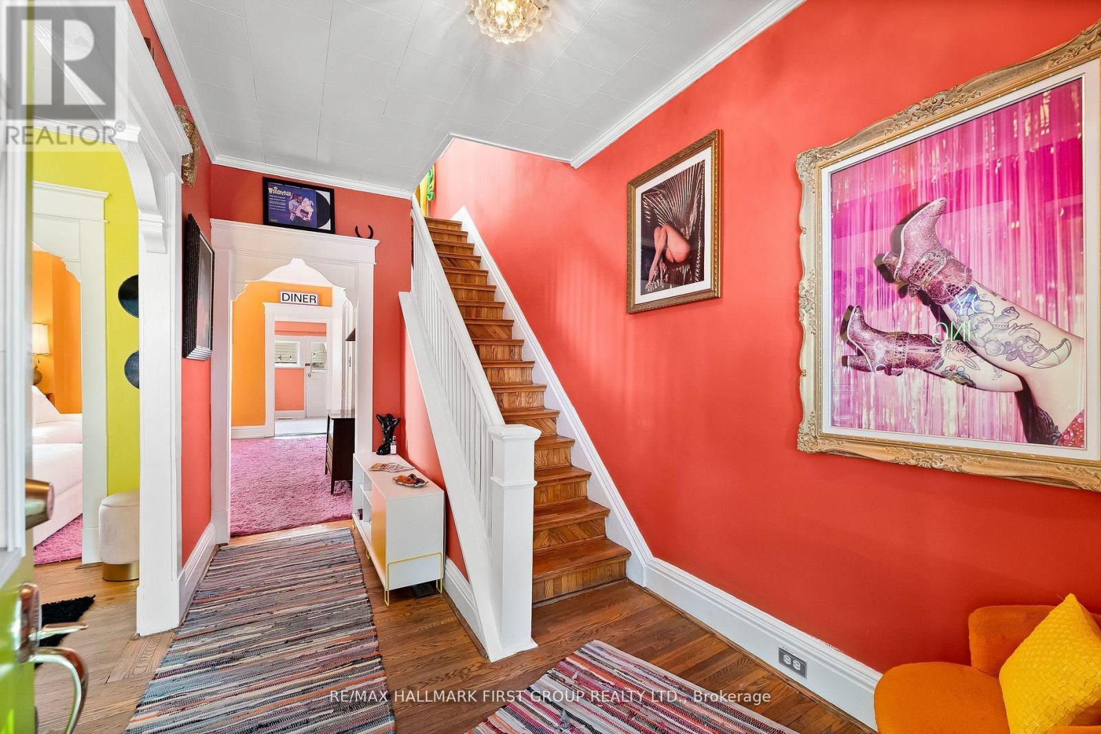 168 Adeline Street, Peterborough (Town Ward 3), Ontario  K9J 5E3 - Photo 8 - X12519618