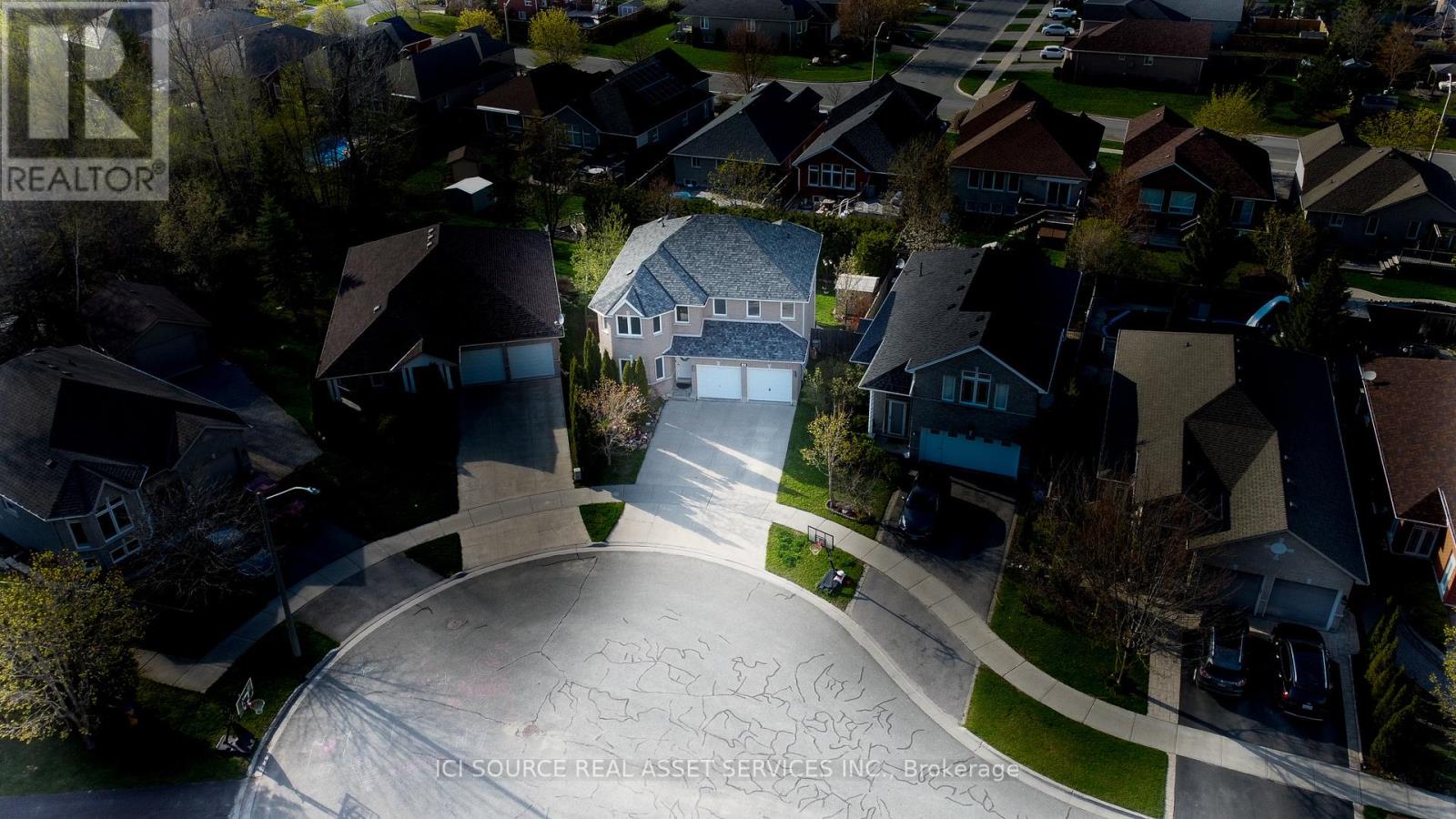 260 O'dette Road, Peterborough (Monaghan Ward 2), Ontario  K9K 2N8 - Photo 2 - X12519728