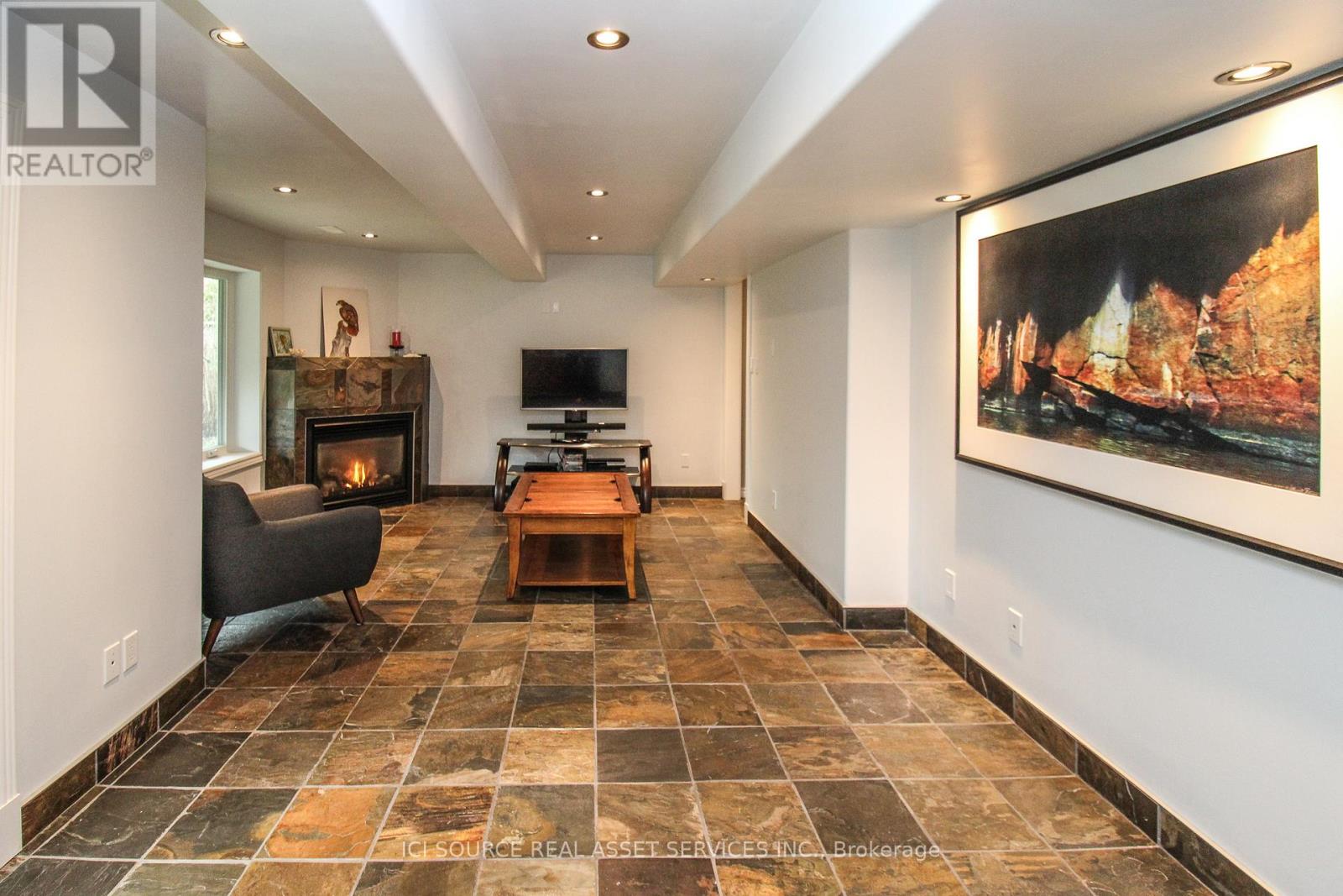 260 O'dette Road, Peterborough (Monaghan Ward 2), Ontario  K9K 2N8 - Photo 39 - X12519728