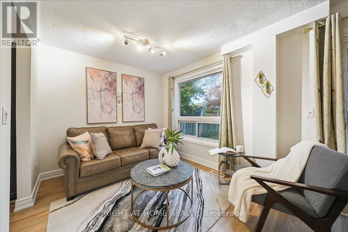 64 Hart Boulevard, Clarington (Newcastle), Ontario  L1B 1E4 - Photo 11 - E12520486