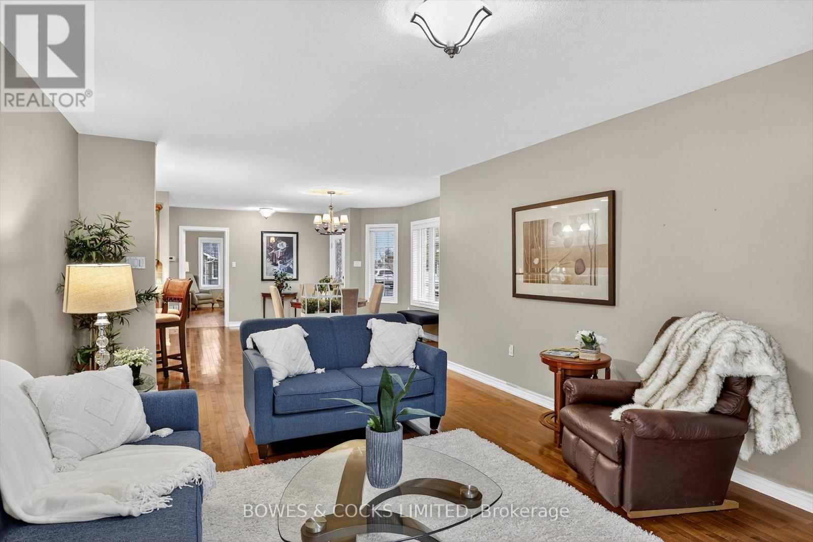 63 - 135 Village Crescent, Peterborough (Otonabee Ward 1), Ontario  K9J 0A9 - Photo 12 - X12520884