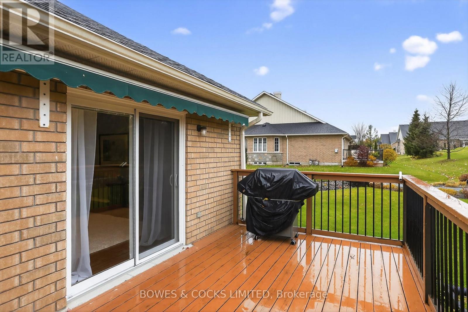 63 - 135 Village Crescent, Peterborough (Otonabee Ward 1), Ontario  K9J 0A9 - Photo 41 - X12520884