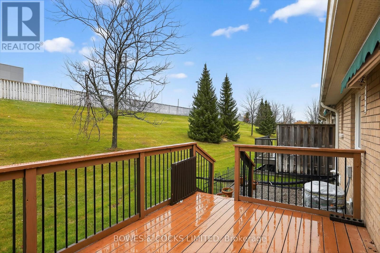 63 - 135 Village Crescent, Peterborough (Otonabee Ward 1), Ontario  K9J 0A9 - Photo 42 - X12520884