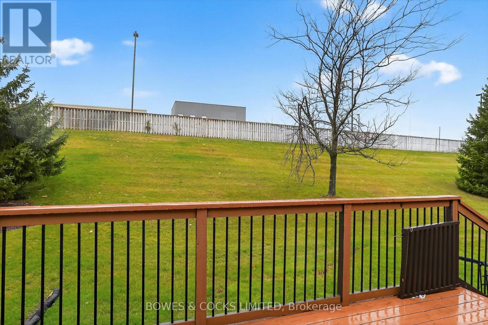 63 - 135 Village Crescent, Peterborough (Otonabee Ward 1), Ontario  K9J 0A9 - Photo 43 - X12520884