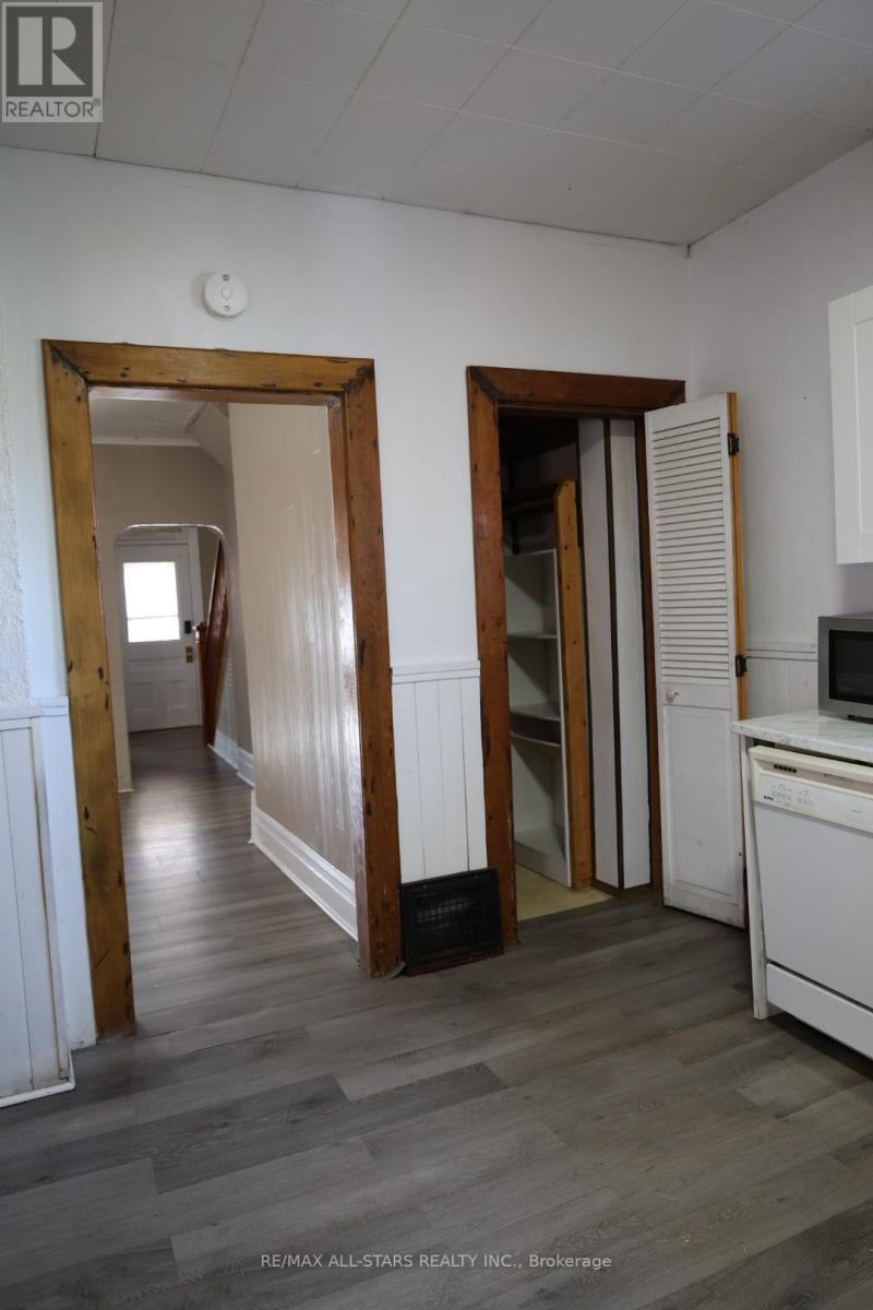 280 Lansdowne Street W, Peterborough (Ashburnham Ward 4), Ontario  K9J 1Y8 - Photo 11 - X12520948