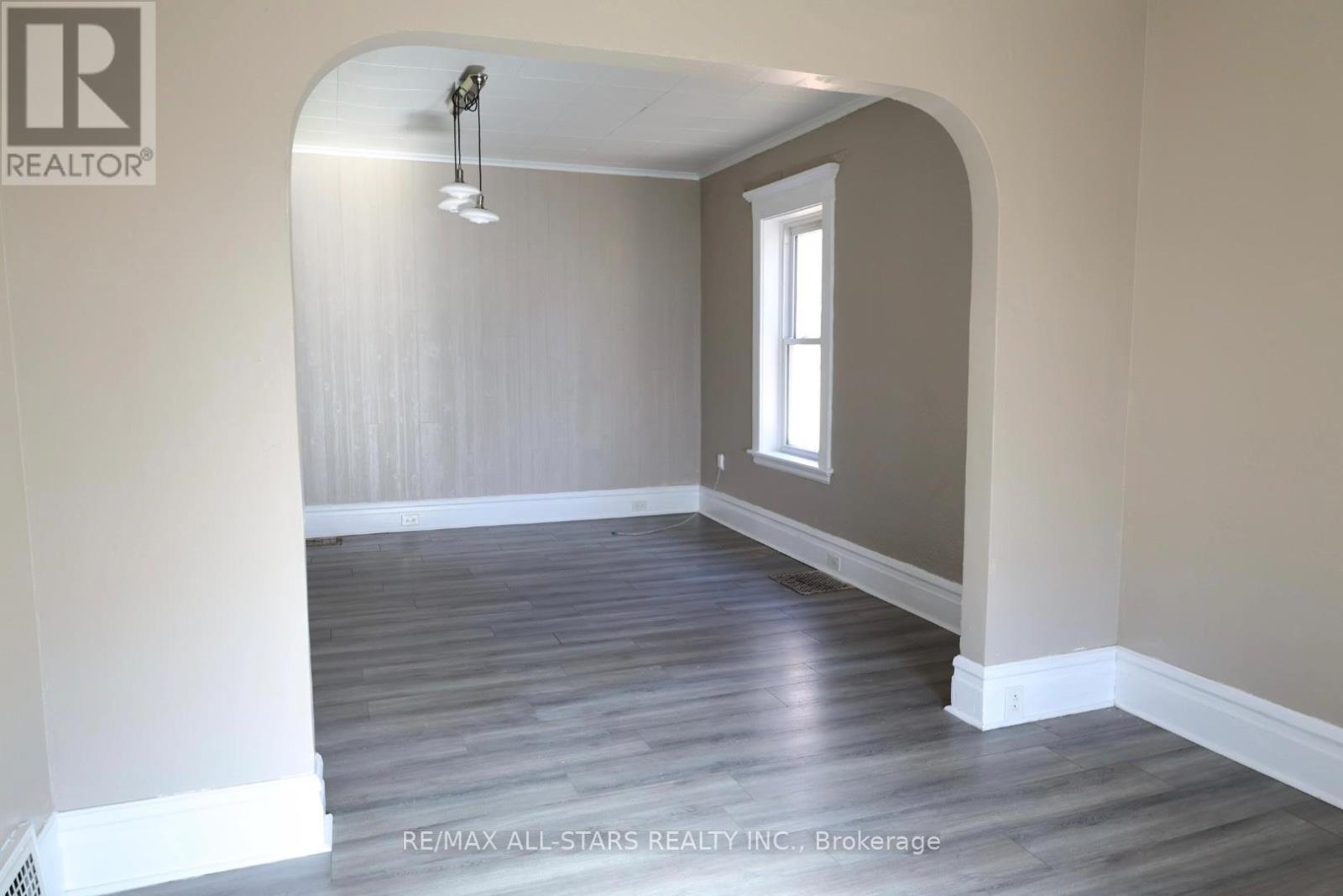 280 Lansdowne Street W, Peterborough (Ashburnham Ward 4), Ontario  K9J 1Y8 - Photo 18 - X12520948