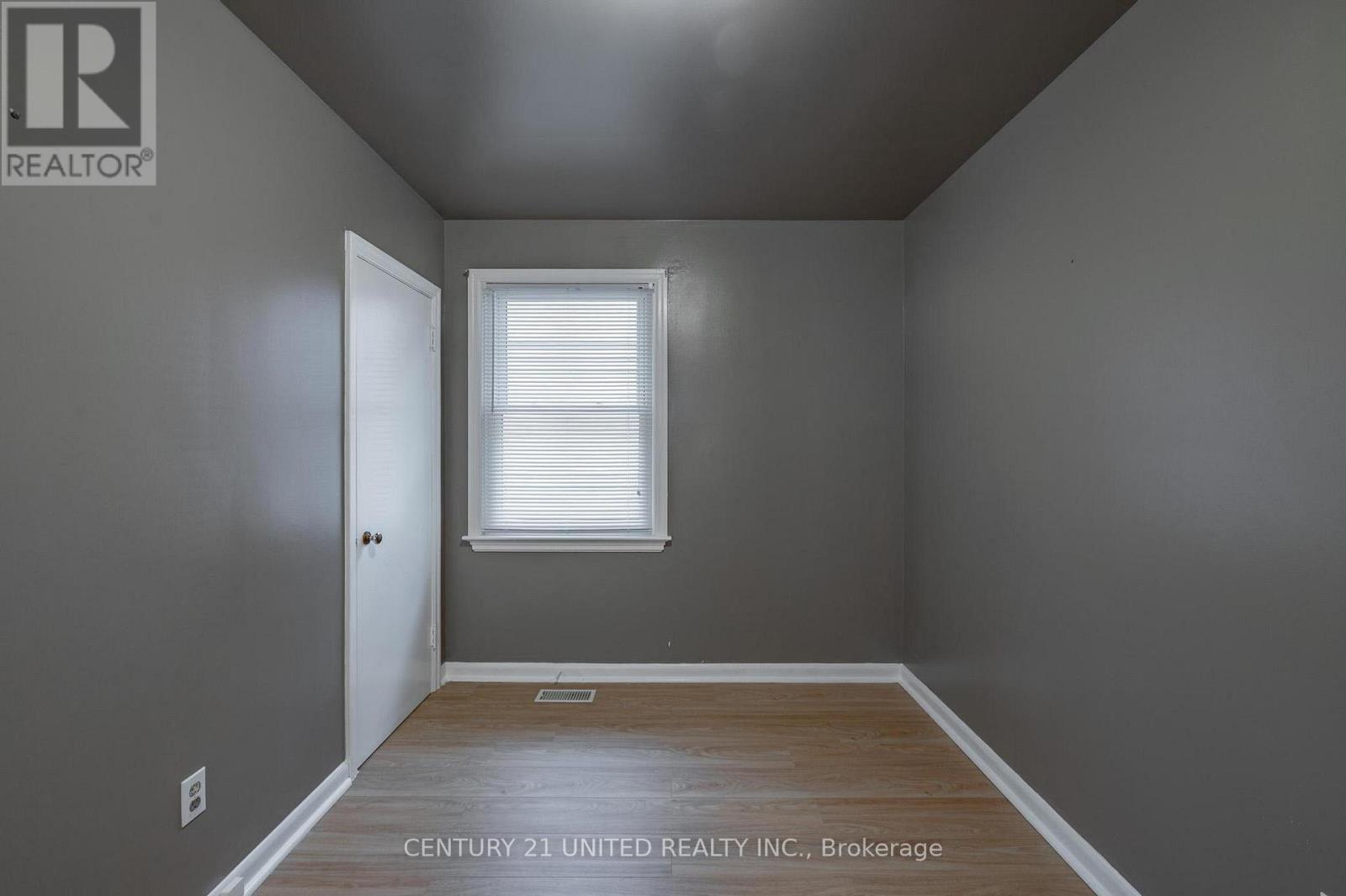 835 Barnardo Avenue, Peterborough (Northcrest Ward 5), Ontario  K9H 5W1 - Photo 16 - X12520956