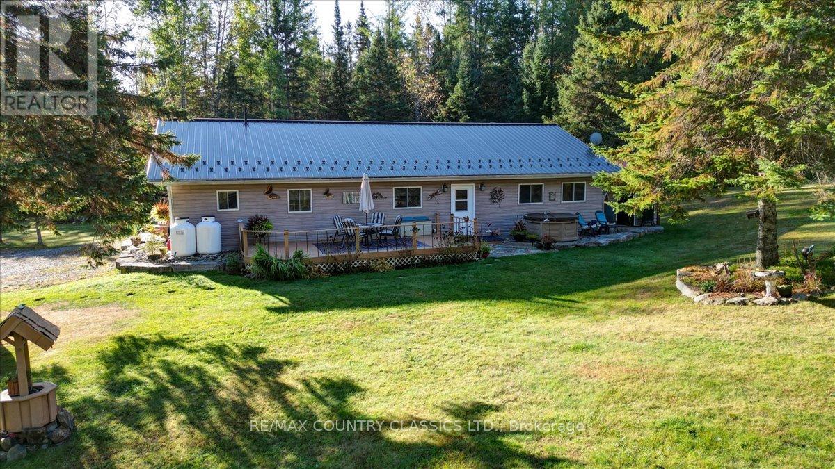 1689 GRAPHITE ROAD, hastings highlands (monteagle ward), Ontario