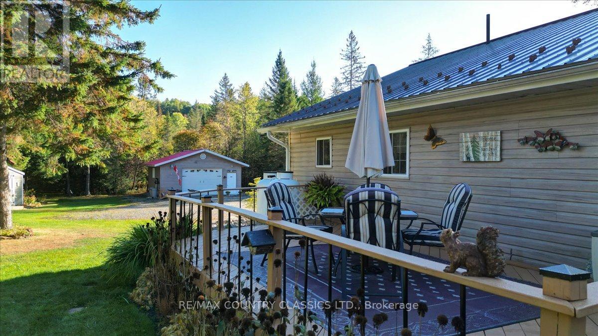 1689 Graphite Road, Hastings Highlands (Monteagle Ward), Ontario  K0L 2S0 - Photo 10 - X12521072