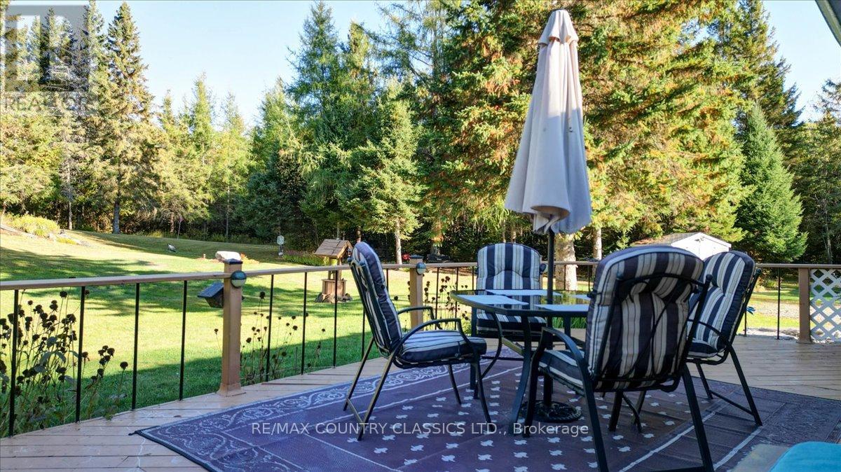 1689 Graphite Road, Hastings Highlands (Monteagle Ward), Ontario  K0L 2S0 - Photo 11 - X12521072