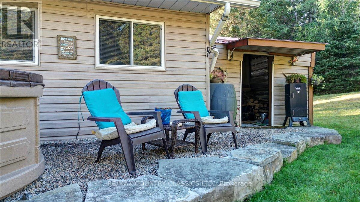 1689 Graphite Road, Hastings Highlands (Monteagle Ward), Ontario  K0L 2S0 - Photo 13 - X12521072